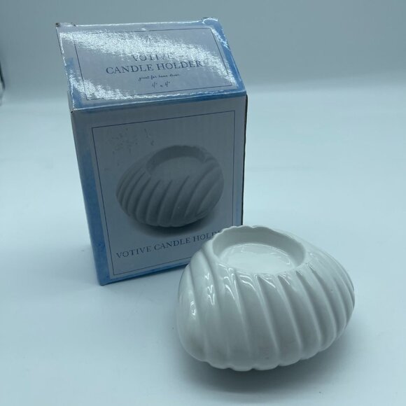 Votive Candle Holders Set of 3 Sea Shells White - Picture 2 of 8